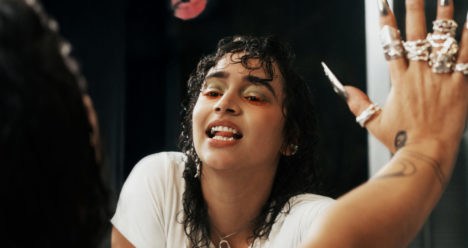 Blu Samu, White Corbeau